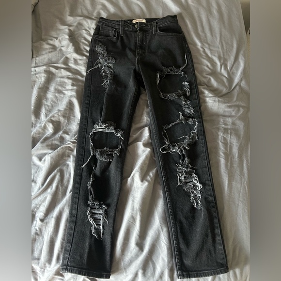 Vibrant M.I.U Denim - Vibrant M.I.U Black distressed Jean